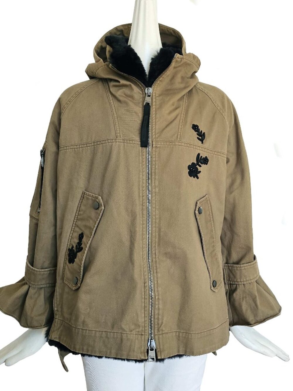 RED VALENTINO KHAKI EMBROIDERED HOODED UTILITY JACKET WITH FAUX FUR LINING (38)